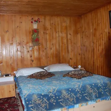 Pensiunea D O R U Arges